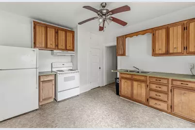 1207 21st Street, Huntsville, TX 77340 - Photo 22