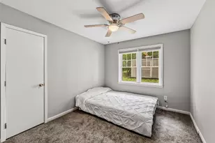 1207 21st St, Huntsville, TX 77340 - Photo 18