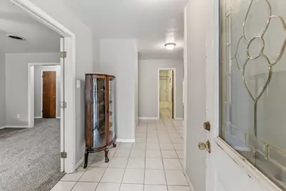 1207 21st Street, Huntsville, TX 77340 - Photo 2