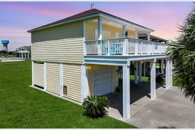 933 Westview, Crystal Beach, TX 77650 - Photo 6