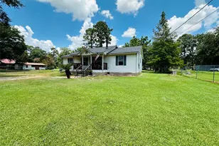 17001 Valley Ln, Conroe, TX 77306 - Photo 12