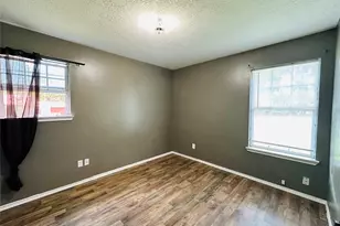 17001 Valley Ln, Conroe, TX 77306 - Photo 8