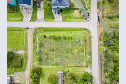 Lot 1 Avenue L, Bacliff, TX 77518 - Photo 4