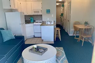 6102 Seawall Blvd, Galveston, TX 77551 - Photo 2