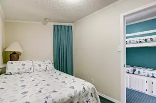 6102 Seawall Blvd, Galveston, TX 77551 - Photo 6