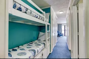 6102 Seawall Blvd, Galveston, TX 77551 - Photo 10