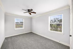 5303 Heatherbrook Dr, Houston, TX 77045 - Photo 16