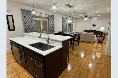 2208 Post Office Street #105, Galveston, TX 77550 - Photo 8