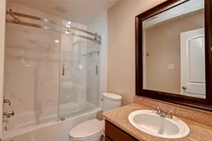 1926 Augusta Dr, Houston, TX 77057 - Photo 14