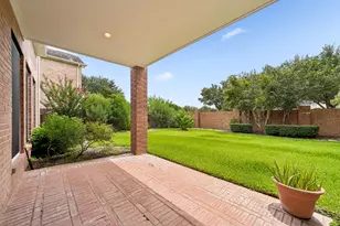 6011 Katie Leigh Ln, Sugar Land, TX 77479 - Photo 12