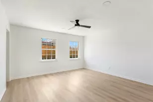 715 Pamela Dr, Baytown, TX 77521 - Photo 20