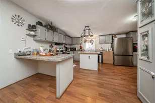 9626 Creek Vista Ln, Willis, TX 77378 - Photo 10