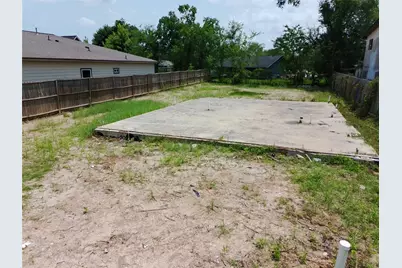 9502 Caddo Road, Houston, TX 77078 - Photo 2