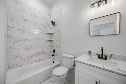 333 Delaware St #A, Houston, TX 77029 - Photo 14