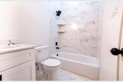 333 Delaware St #A, Houston, TX 77029 - Photo 8