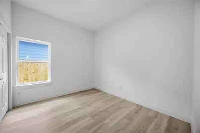 333 Delaware St #A, Houston, TX 77029 - Photo 12
