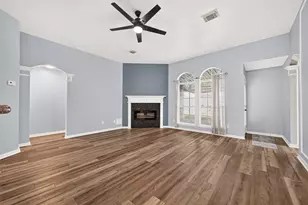 12007 Viola Ct, Pinehurst, TX 77362 - Photo 16