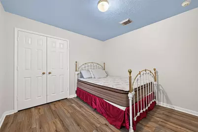 12007 Viola Court, Pinehurst, TX 77362 - Photo 32