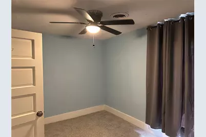 423 N Avenue A, Freeport, TX 77541 - Photo 8