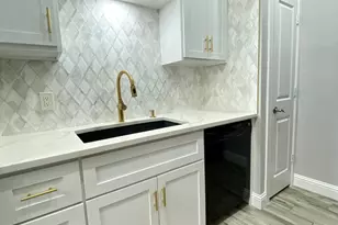7900 N Stadium Dr, Houston, TX 77030 - Photo 28