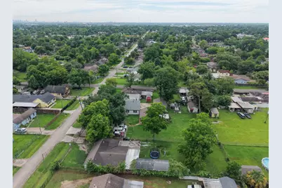 1213 Post Street, Houston, TX 77022 - Photo 18