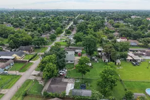 1213 Post St, Houston, TX 77022 - Photo 18