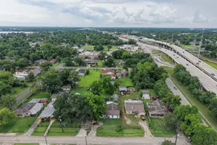 1213 Post St, Houston, TX 77022 - Photo 12