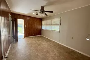 2824 4th St, Bay City, TX 77414 - Photo 10