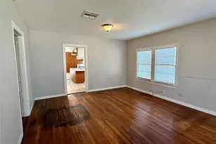 2824 4th St, Bay City, TX 77414 - Photo 6