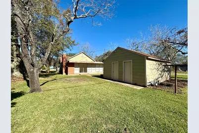 2824 4th Street, Bay City, TX 77414 - Photo 28