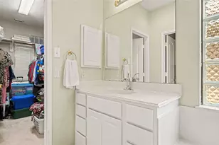 4512 Park Shadow Dr, Baytown, TX 77521 - Photo 26