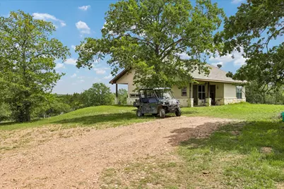 1611 Bartons Creek Road Road, Smithville, TX 78957 - Photo 32