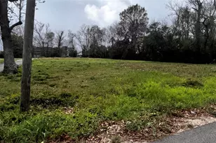 1415 Maple St, Beaumont, TX 77703 - Photo 1