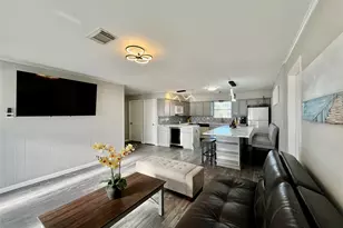 610 Seashell Dr, Surfside Beach, TX 77541 - Photo 8