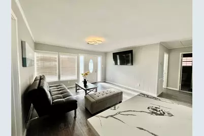 610 Seashell Drive, Surfside Beach, TX 77541 - Photo 10