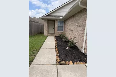 11323 Canyon Shore Drive, Humble, TX 77396 - Photo 2