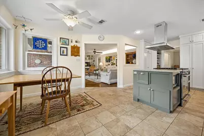 6715 Fairfield Street, Houston, TX 77023 - Photo 14