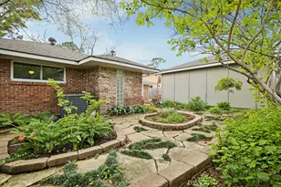 6715 Fairfield St, Houston, TX 77023 - Photo 28