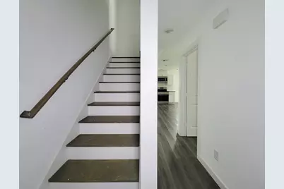 8122 Sterling Shire Street #B, Houston, TX 77078 - Photo 12