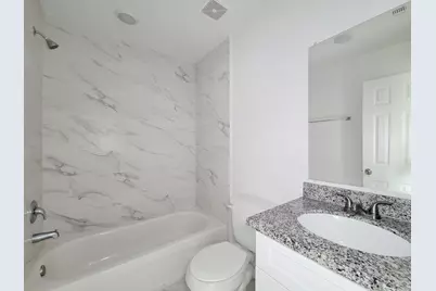 8122 Sterling Shire Street #B, Houston, TX 77078 - Photo 24