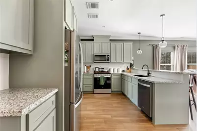 2201 Maple Avenue, Liberty, TX 77575 - Photo 10