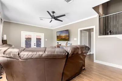 2201 Maple Avenue, Liberty, TX 77575 - Photo 6