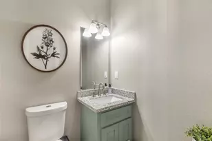 2201 Maple Ave, Liberty, TX 77575 - Photo 26