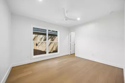 10659 Mayfield Road, Houston, TX 77043 - Photo 18