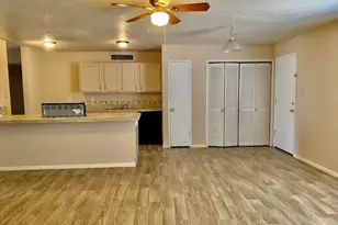 16118 Lazy Ridge Rd, Houston, TX 77053 - Photo 4