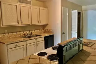 16118 Lazy Ridge Rd, Houston, TX 77053 - Photo 8