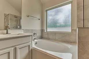 2232 Buck Hollow Ct, Conroe, TX 77304 - Photo 10
