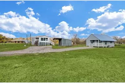 5806 S Hwy 35, Alvin, TX 77511 - Photo 16