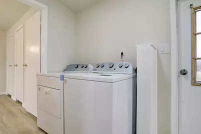 5806 S Hwy 35, Alvin, TX 77511 - Photo 14