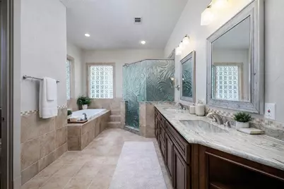 15453 Crown Oaks Drive, Montgomery, TX 77316 - Photo 8